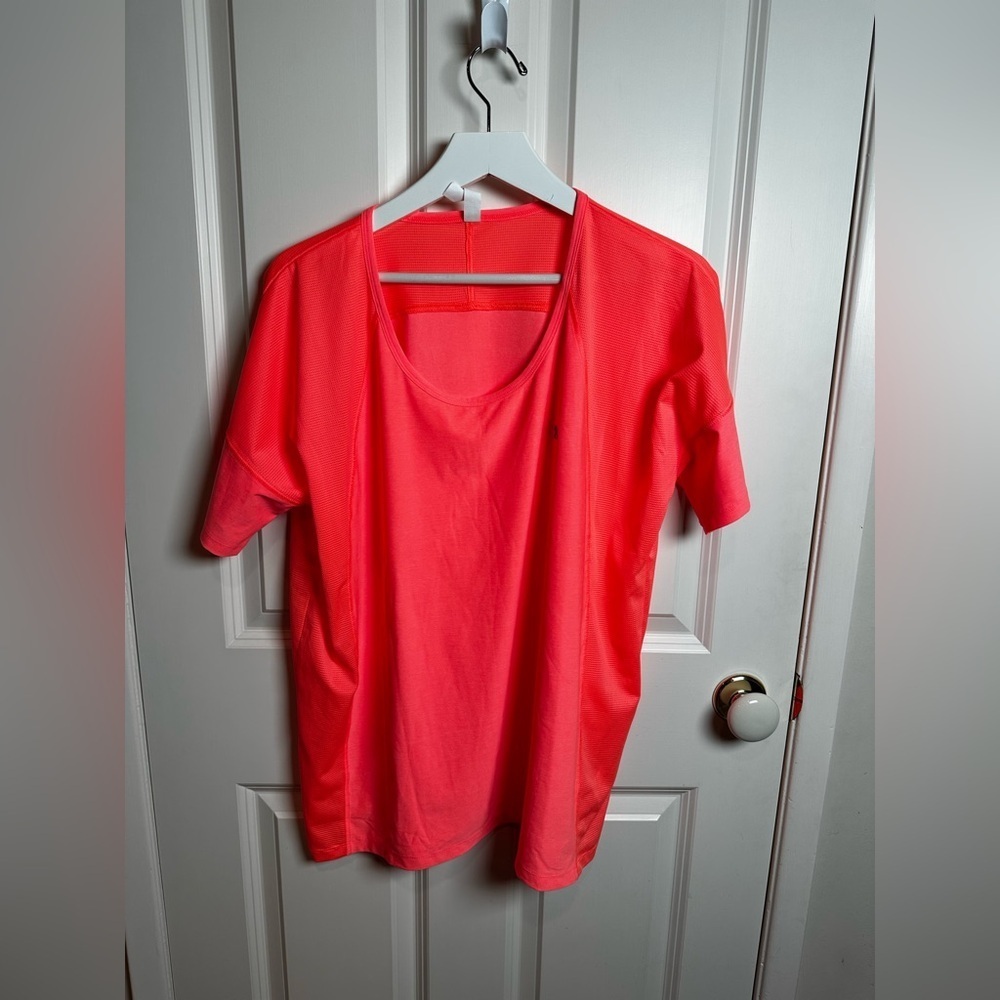 Under Armour Vibrant Coral Short Sleeve Tee